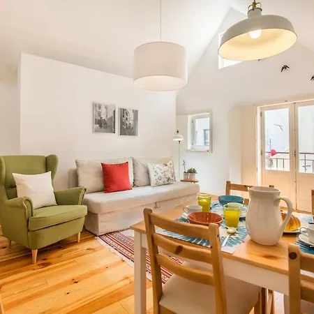 Guest Alfama Appartement *