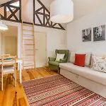 Guest Alfama Апартаменты